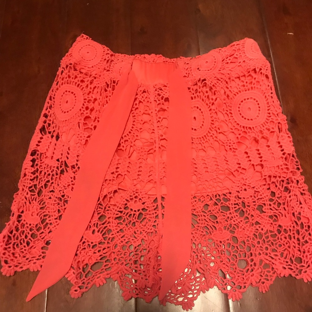 Women’s knitted shorts-coral color